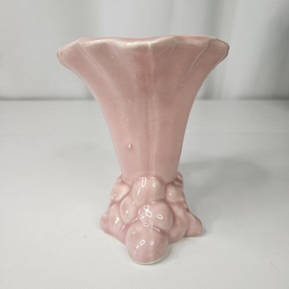 Vintage 50's Pink Pottery Cornucopia Flower Vase Mid-Century Cottage Planter - Picture 3 of 8
